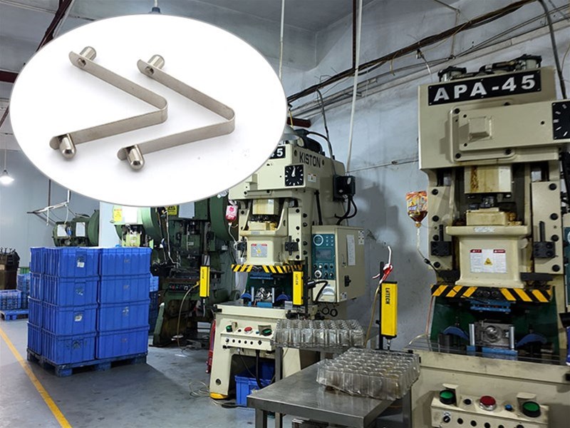 精密赋能：鼎锢五金 V 型弹片弹簧，守护医疗与机械核心性能